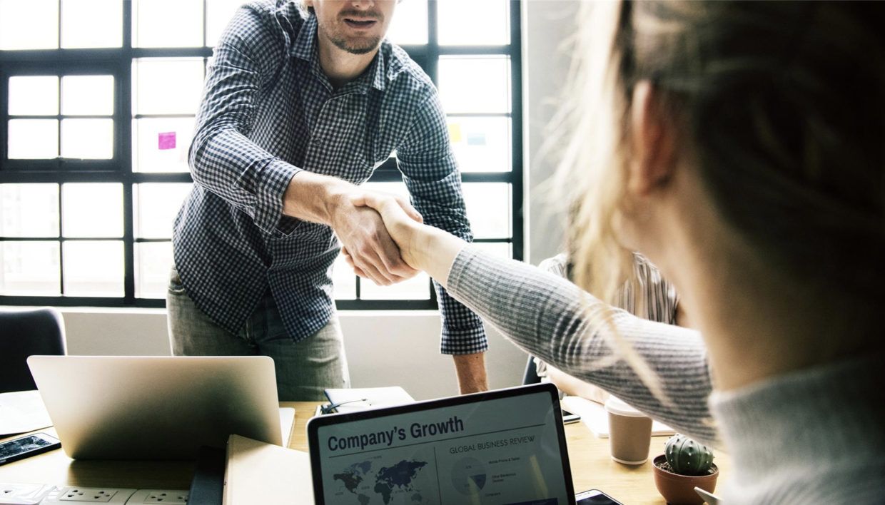 |如何和领导搞好关系？男女通用的职场升迁术