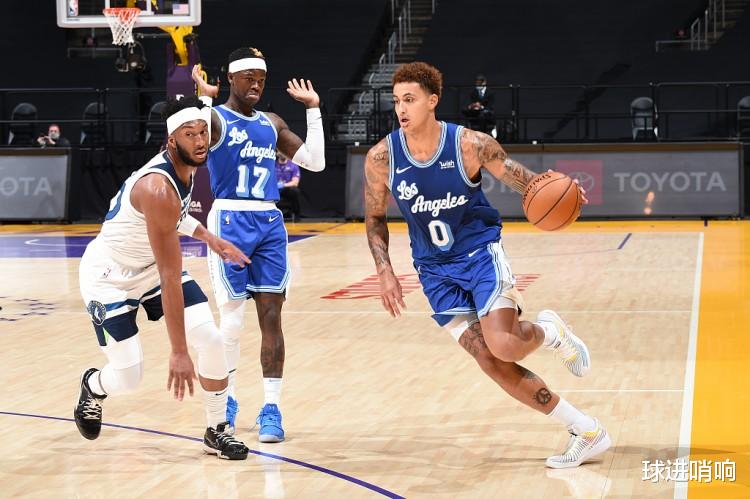 湖人队|我已经迫不及待!湖人8分险胜后,沃格尔点名詹眉,庄神喊话媒体
