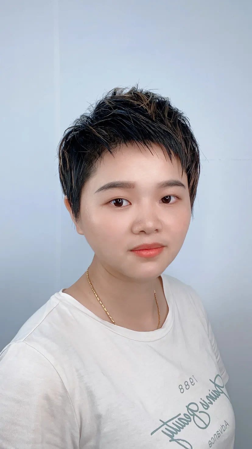 镜子发型 剪对短发，路人也能变女神，今天的短发值得收藏