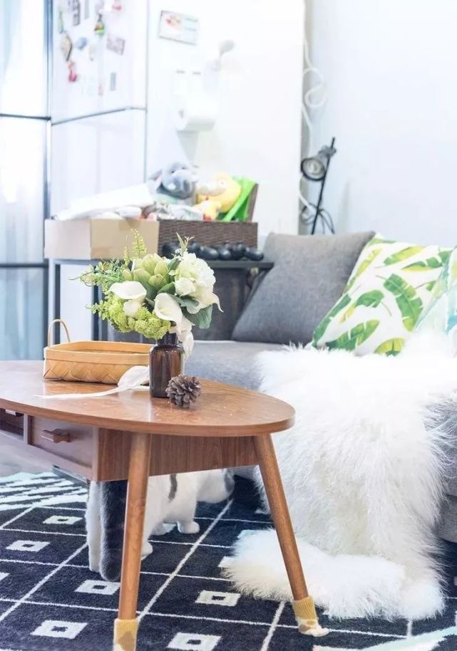 简易设计|76m2两室两厅,进门就是餐厅,但感觉很幸福!