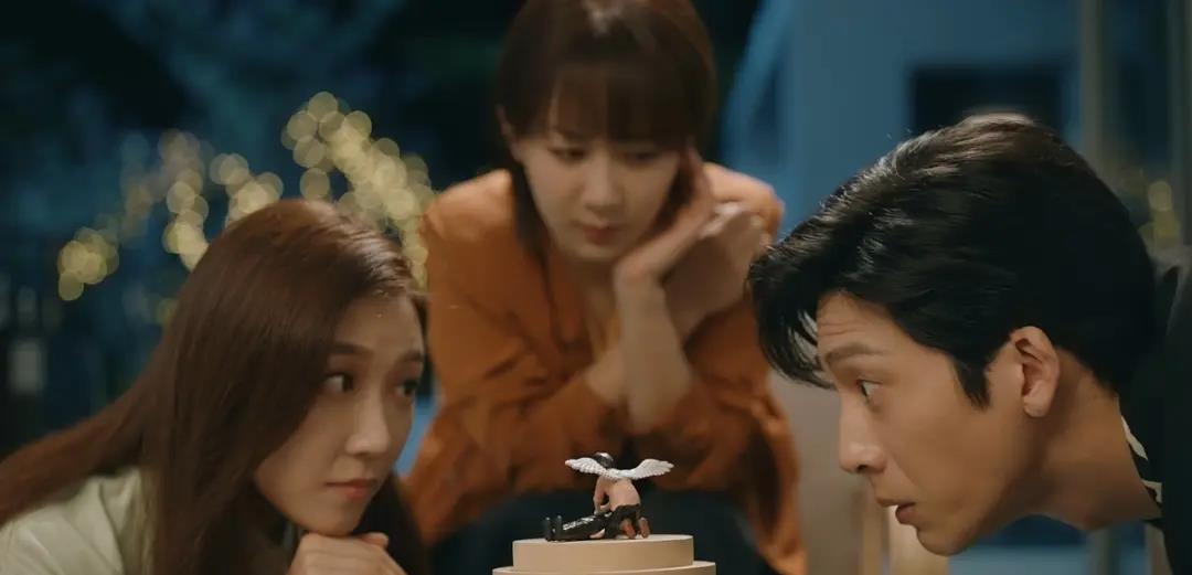 杨紫|因搭档胡歌而走红，90后小花菅纫姿同杨紫演新剧，再凭演技获好评