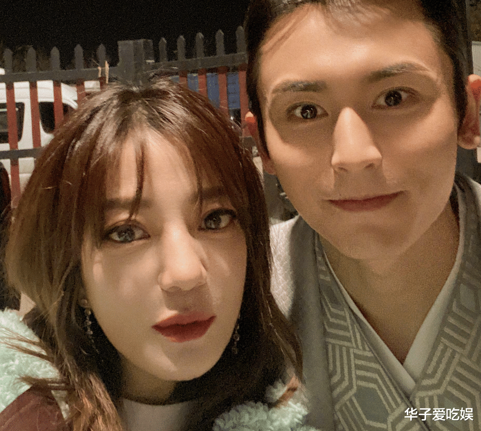 赵薇|赵薇被传封杀后，首次更新动态，一条留言打破“逃跑”传闻！