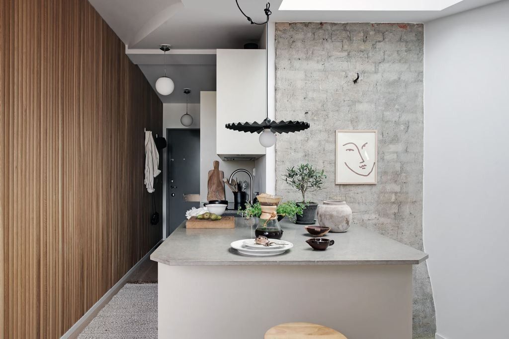 30万买下阁楼公寓,起初全家人的反对,装修完真的焕然一新,赚了