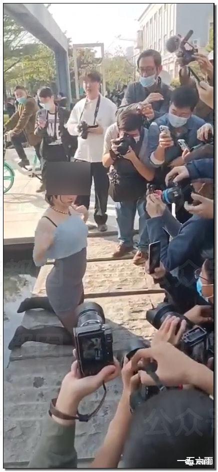 漫展|低俗！漫展女coser撲陌生男生身上扭動和吸手指引發熱議