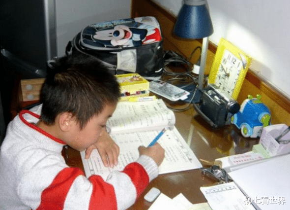 莫言|中小学十二年学制将缩短？诺贝尔奖得主提出建议，老师们议论纷纷