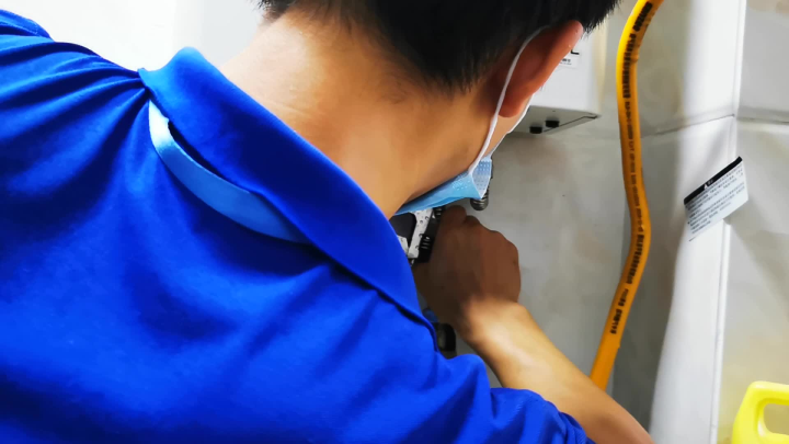燃气热水器|佳尼特燃气热水器TJ0测评-我愿称为颜值最高的家电设备