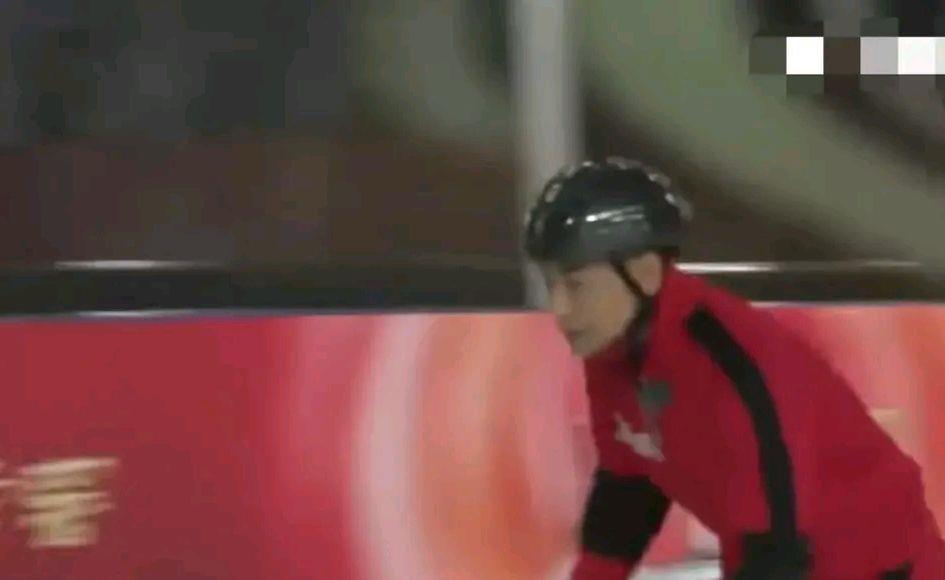 周深|周深深知为人处世之道？张歆艺瘦下来了？赵文卓多才多艺？