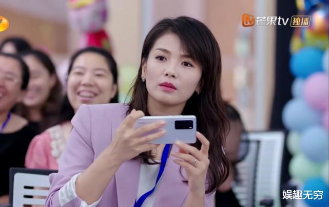 刘涛|悬崖勒马？刘涛放弃少女装嫩出演“宝妈”，章子怡们都该清醒了