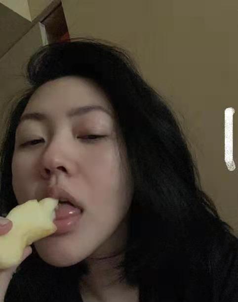 小S|小S喝醉晒照惹争议,满脸通红姿态不雅,被嘲言语出格太尴尬