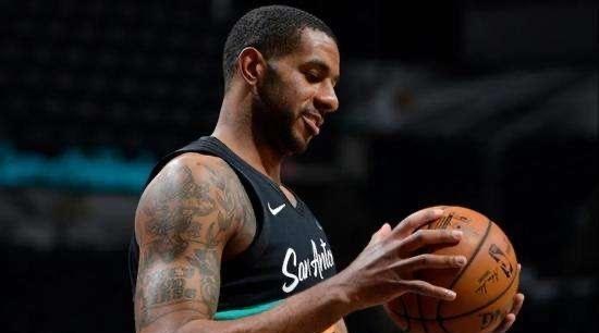 湖人队|签约!德拉蒙德加盟湖人!阿尔德里奇赴迈阿密,又一超级球队出炉