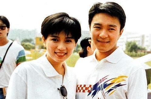 MARRY|59岁周星驰被曝追求落选17岁港姐,一见倾心,不惧年龄差勇敢追求