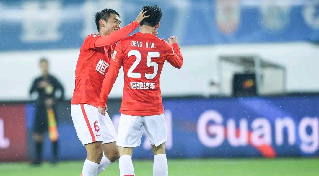 中超|鄧涵文一劍封喉，廣州隊擊敗北京國安，鄭智送出助攻