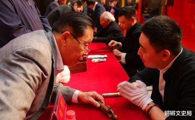 古董|古物鉴人!两位鉴宝师,一个骗走24亿,一个忽悠8700万