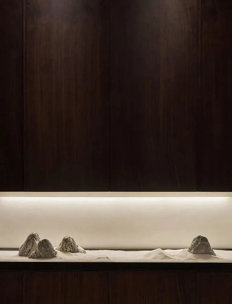 杭州荣鹊装饰|荣鹊出品 · 必属精品｜极简而大气，质感生活的东方美学！