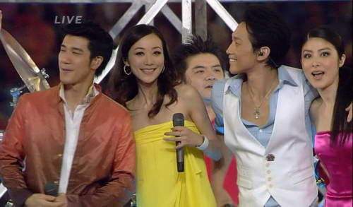 韩雪|上等人韩雪做的“下等事”，褪去祖辈的光环，剩下的也只有傲慢