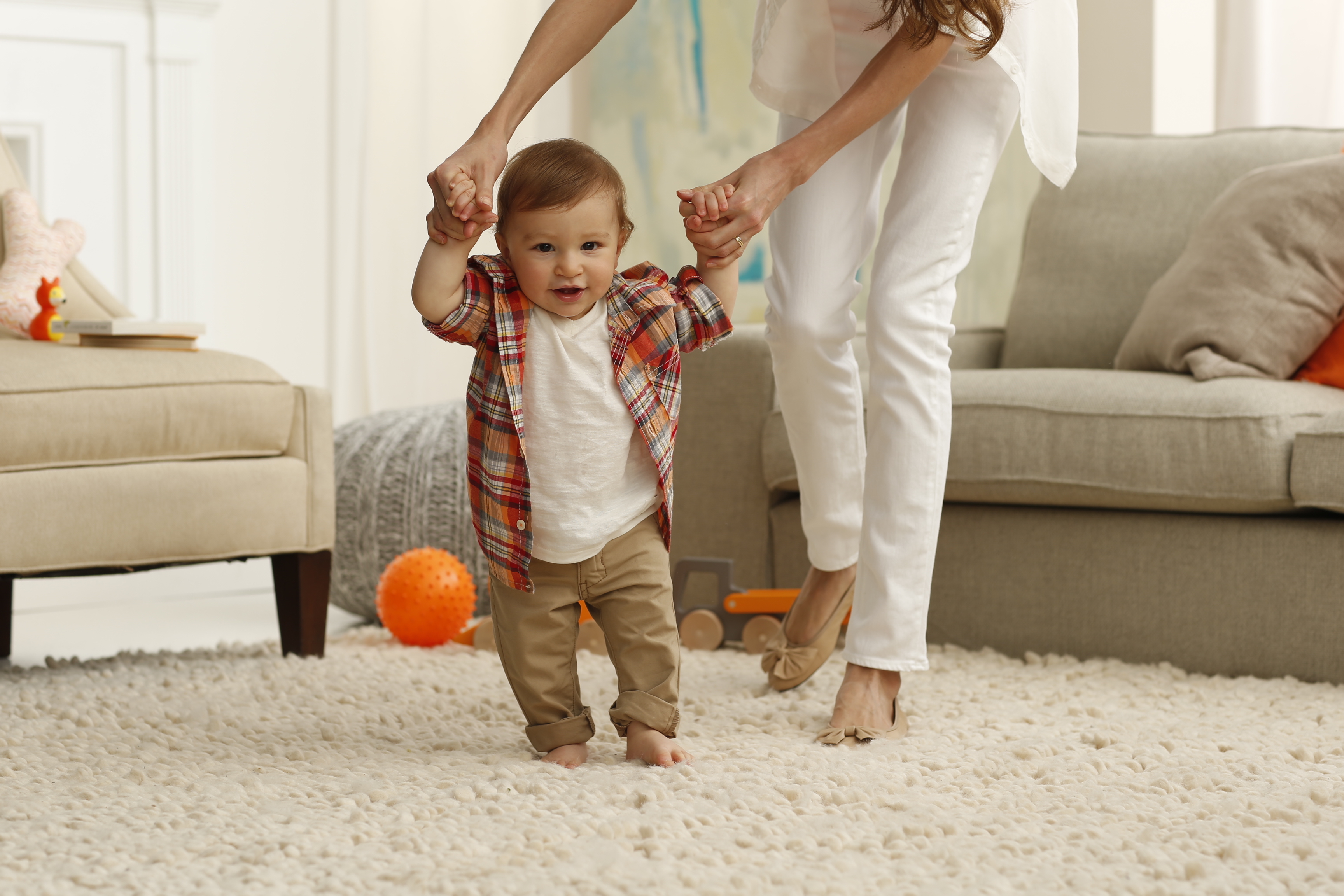 笑看人生和平最真|宝宝奶瓣便便不再烦,1招帮你解决困扰!