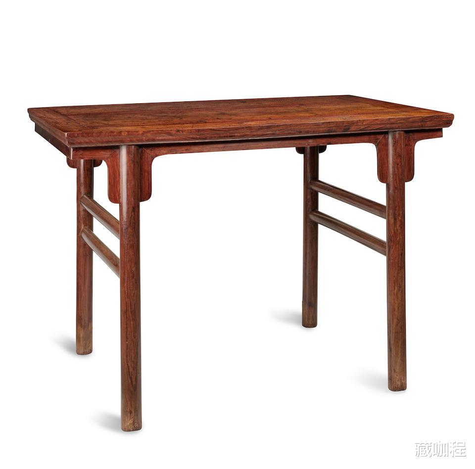 |宽度达73.5厘米，清黄花梨小画案估价160万元