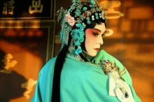 王鹤棣|王鹤棣新剧即将来袭，与虞书欣上演“神魔之恋”，网友：不太好磕