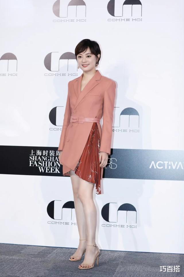 巧百搭 39岁孙俪风格变化好大!从休闲舒适到美飒御姐,减龄好几岁