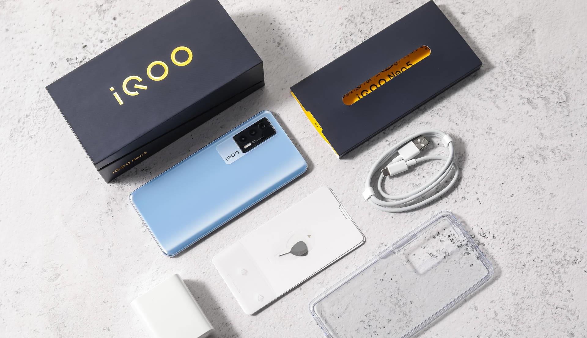 高通骁龙|iQOO彻底爆发,顶配12+512G内存,这才是骁龙870机皇