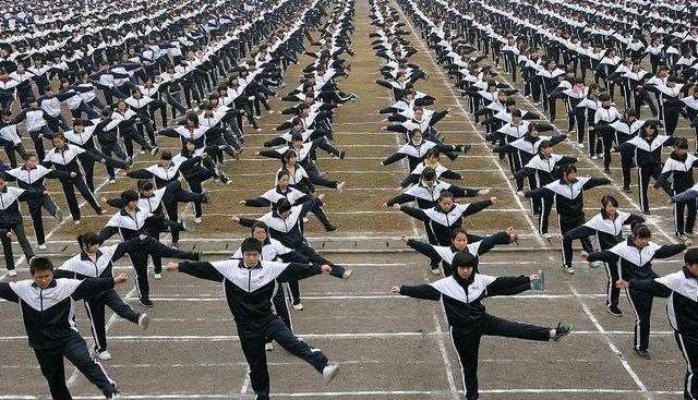 阳光语言矫正说|中考体育分值又要提高，家长怒了：学校不注重体育教学咋办