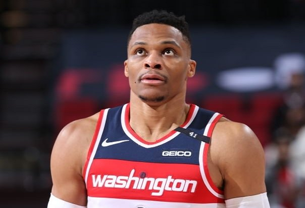 威斯布鲁克|威少还是你狠！沃尔610场比赛创下的纪录，被你19场打破了！