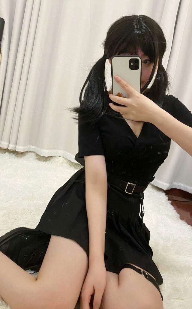 打野|女主播瑞雯solo赛，红包奖品，遭网友嫌弃：我们要鹿早早照片