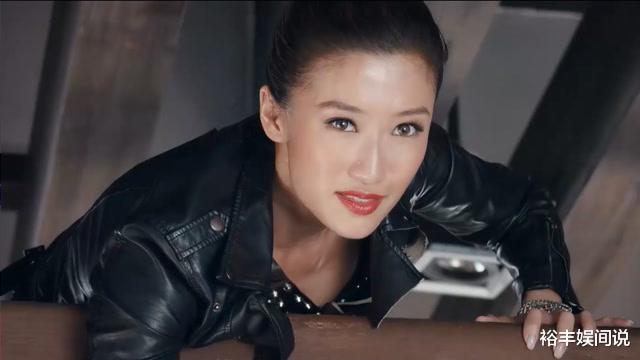 谢婷婷|谢婷婷复出拍戏？化身打女动作不输哥哥谢霆锋，女儿两岁男友神秘