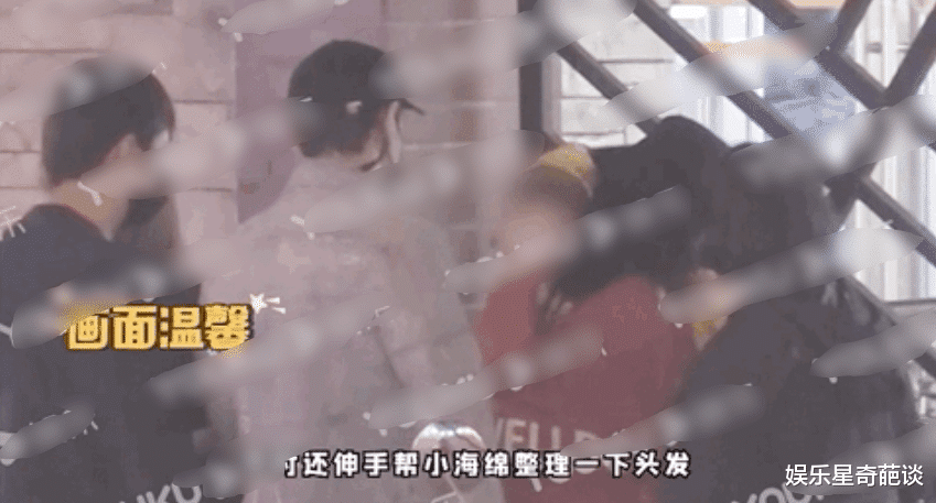 黄晓明|分开捐款？黄晓明带baby闺蜜单独吃饭？一向精明的杨颖这次被闺蜜撬墙角？