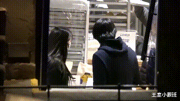 |文仁56岁生日为女儿发声,真子小室圭手牵手去做客,好甜蜜