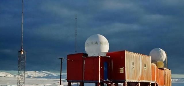 sars 南极洲海岸现神秘“冰船”！窗户和烟囱清晰可见，和外星人有关？