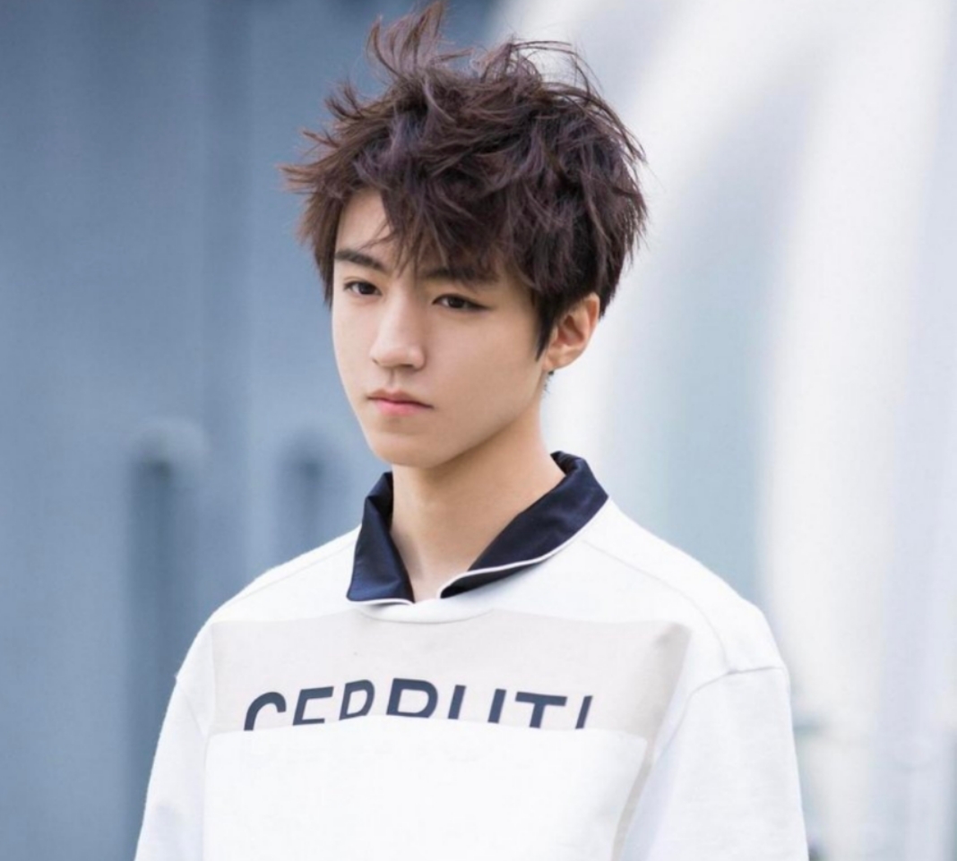 王俊凯|学霸人设已崩塌？王俊凯撕开了娱乐圈的“遮羞布”