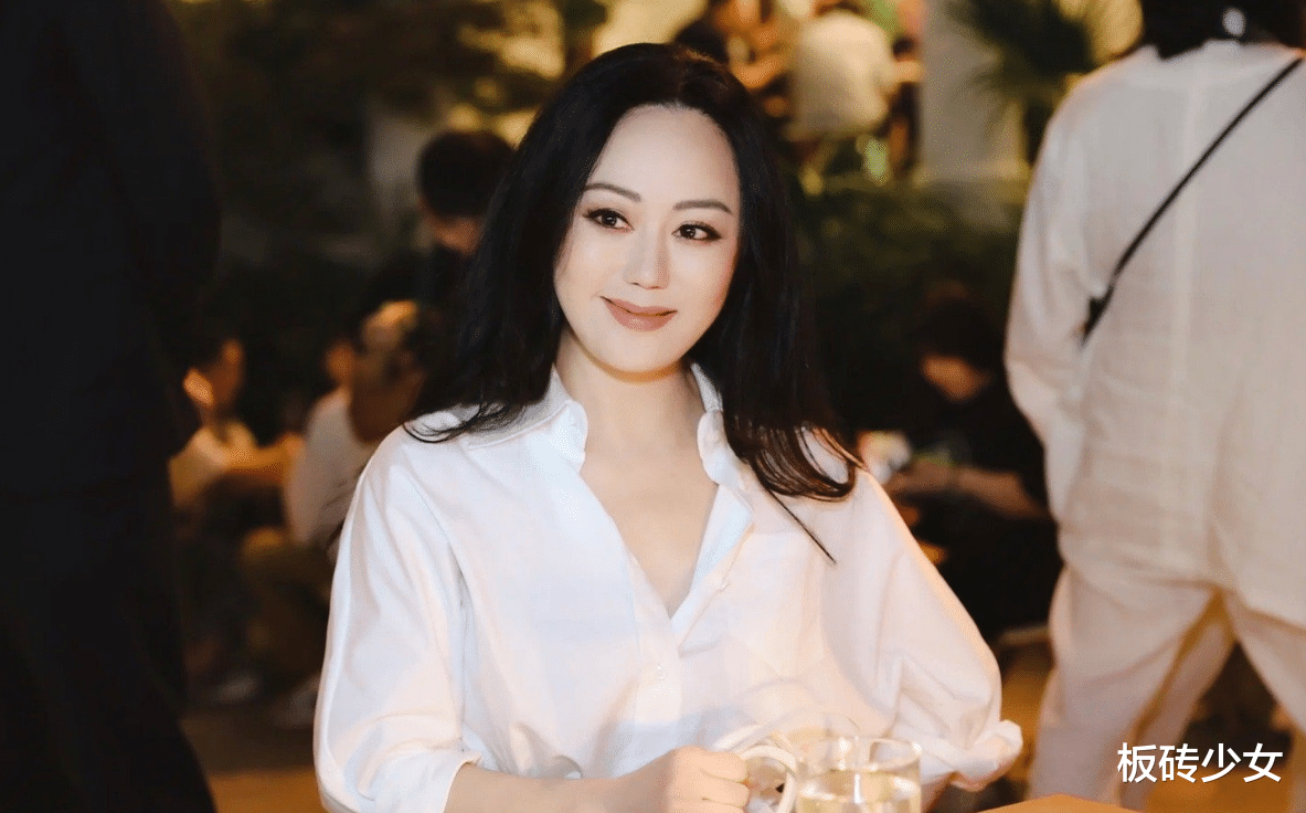 章小蕙|“香港第一败家女”章小蕙:败光俩富豪家产,让钟镇涛负债2.5亿