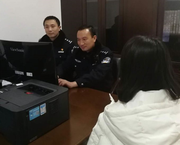 同性恋杀父案:为爱疯狂,女同性恋制造杀父惨案
