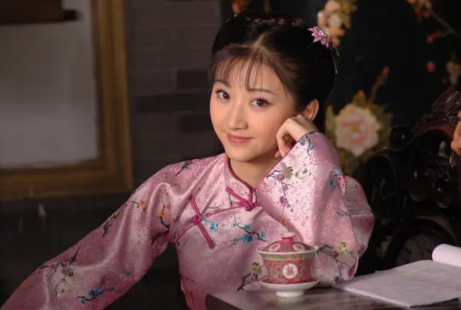 景甜|北电校花，景甜的“不红之谜”