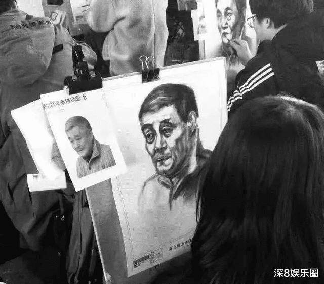 赵本山|美术生考试素描“赵本山”，青铜考生辣眼睛，王者考生被赞“上帝吻过的手”