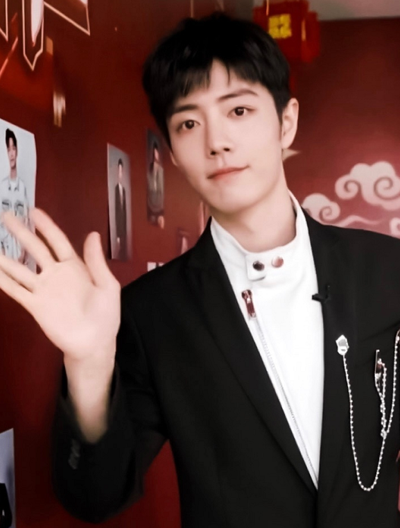 肖战|一骑绝尘！肖战又一商务物料曝光，代言等级已触顶天花板