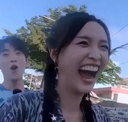 刘涛|这些明星做了烤瓷牙后，颜值反而下降了，连刘涛自己都后悔了！