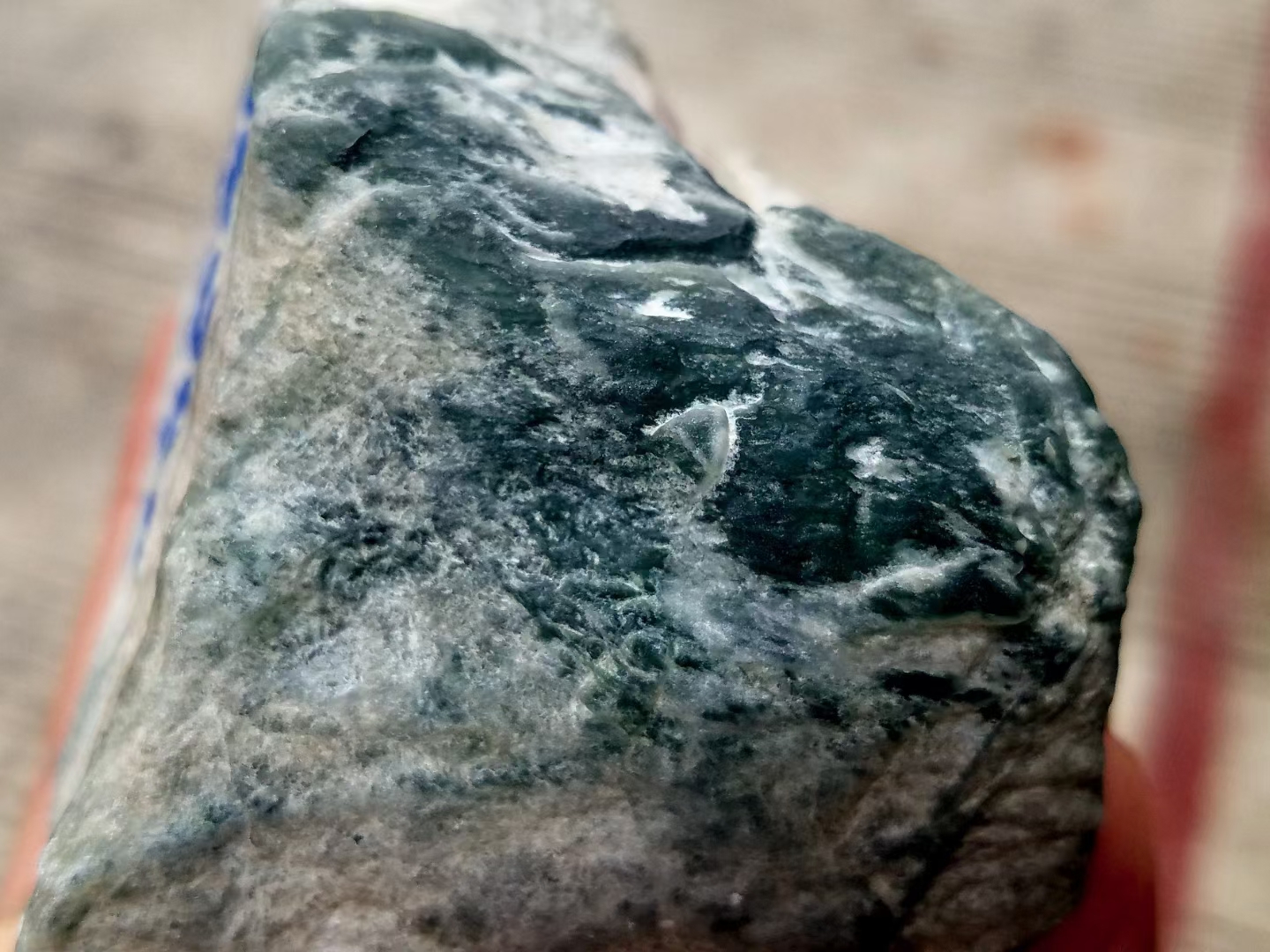 飘花翡翠|翡翠知识——飘花翡翠