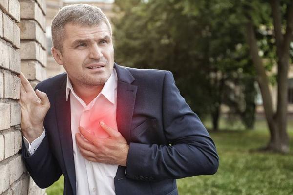 心肌梗塞|这4个行为，或诱发心悸梗塞，要注意防范，尽量远离