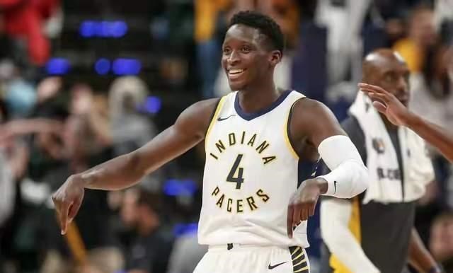 张倩育儿聊|17年乔治离队,各队给出了什么筹码?湖人送榜眼都换不来,真巨星