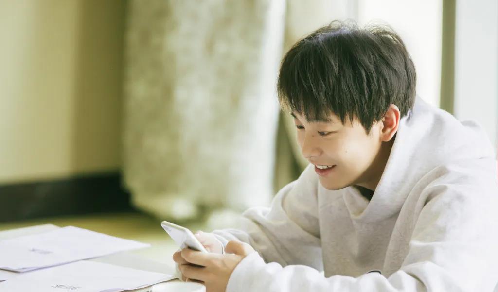 鹿晗|小八卦，彭昱畅，蔡徐坤，鹿晗，欧豪