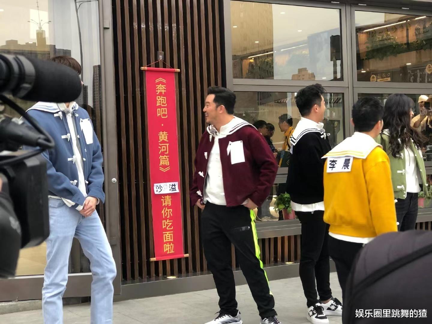 沙溢|《奔跑吧》太尴尬,沙溢老实人人设崩塌,游戏环节剧本痕迹明显