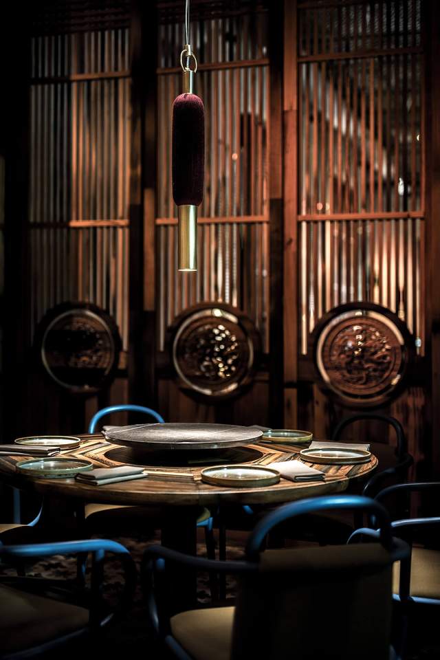 |餐厅设计 / 假装在旅行,感受迷人的异域风情