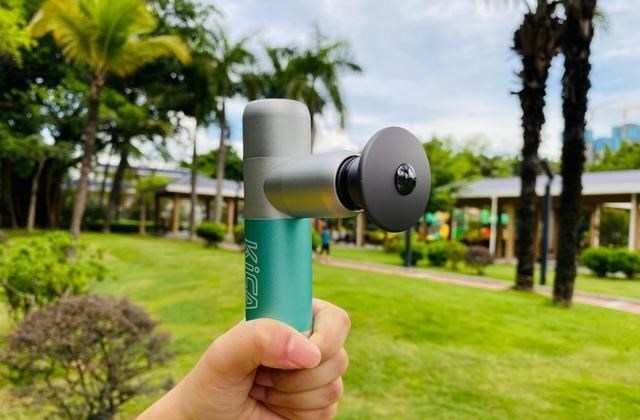 童书小窝|KICA K2-MINI筋膜枪测评:缓解肌肉酸痛,用它就够了