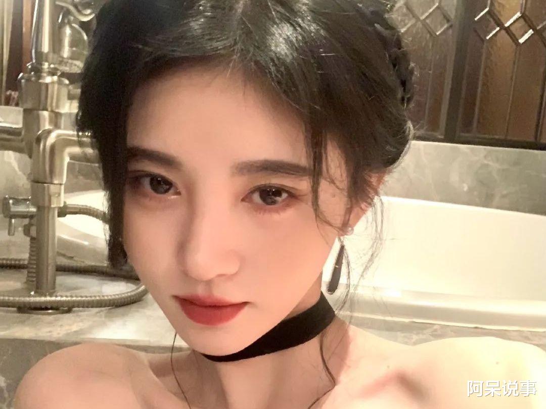 刘涛|光看脸是神颜，一看全身瞬间垮掉，盘点那些被身材拖垮的明星们！