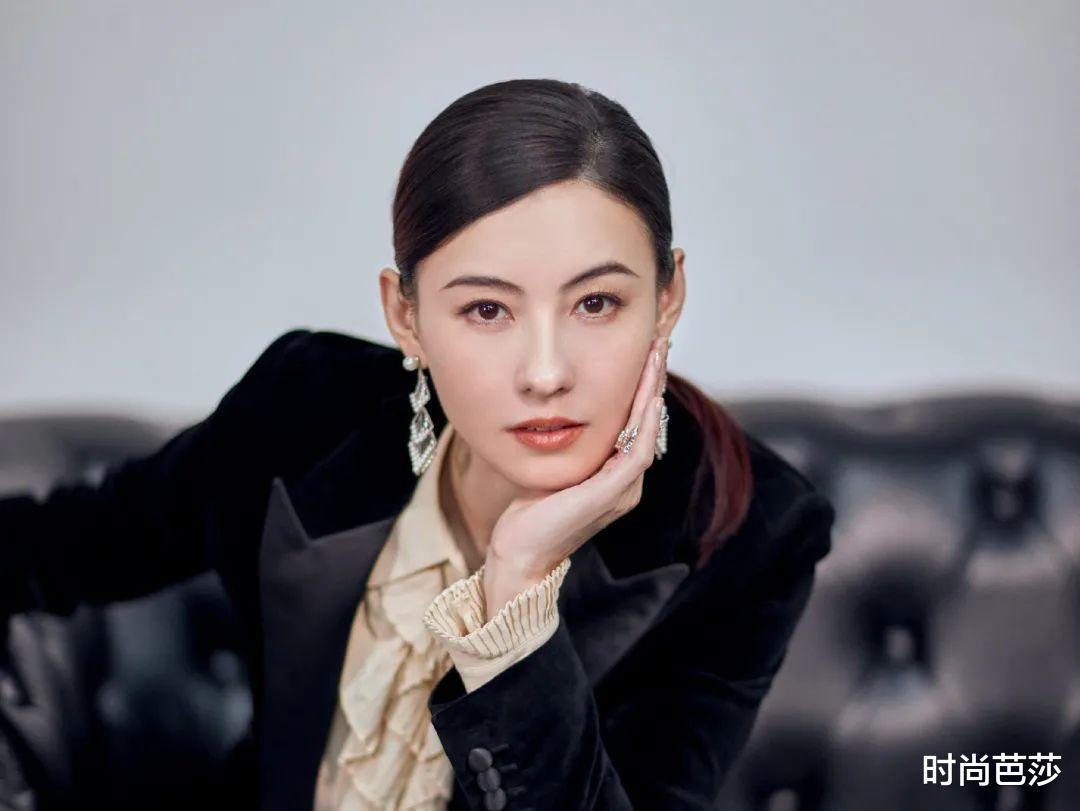 刘海|长成她这样，才敢叫“美人天花板”吧？