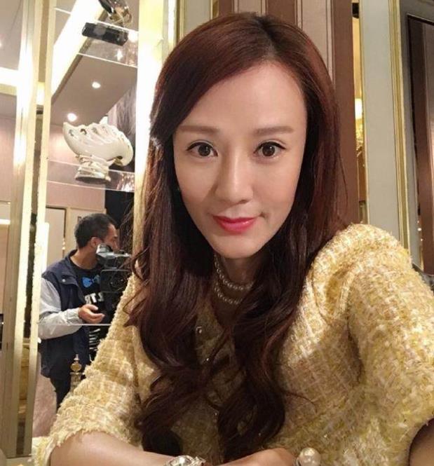 TVB|TVB的7位冷门女神，个个风华绝代，人生却大不相同