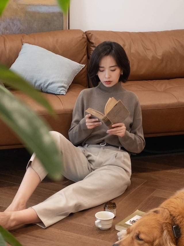 何有强 秋冬穿搭，一定不能错过针织衫的搭配，不仅保暖，而且很好看