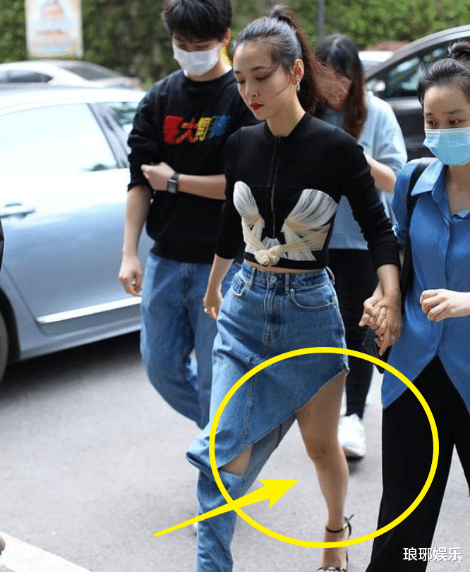 吴倩|28岁吴倩生女后首亮相，产后不复少女感，这腰围我却看愣了